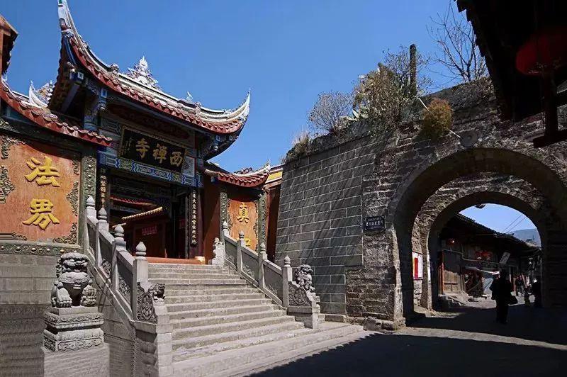 大跳跃的方块